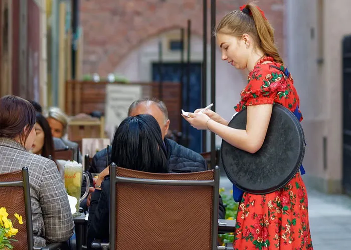 40 Things In Our Daily Lives That Many People Don't Realize Are Scams