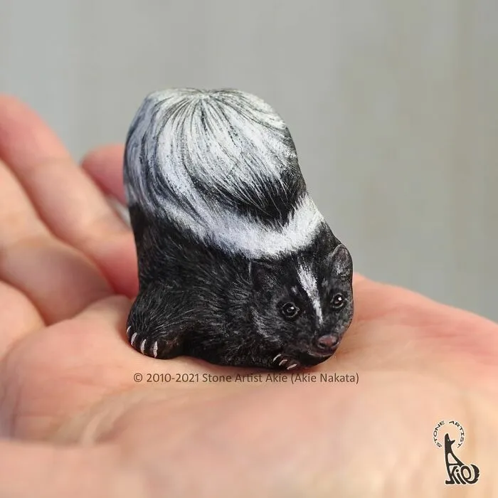 Japanese Artist Turns Blunt Stones Into Adorable Animals (70 New Pics)