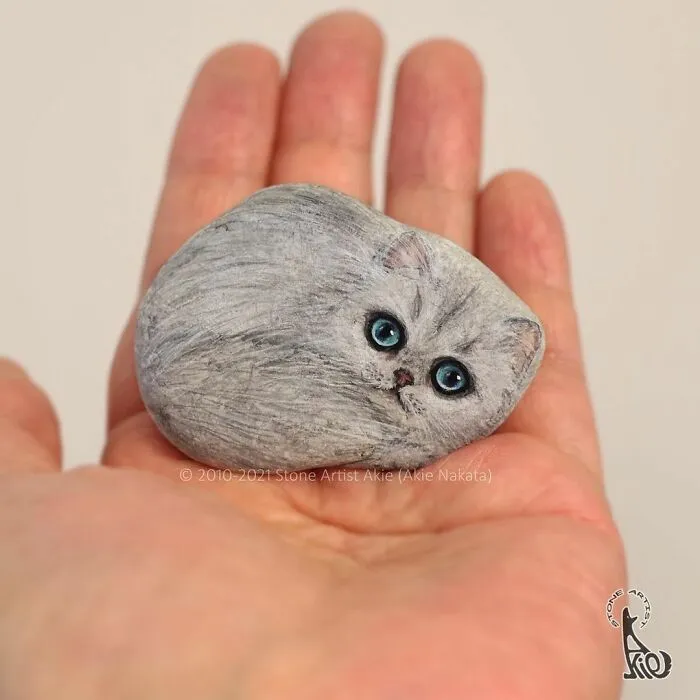 Japanese Artist Turns Blunt Stones Into Adorable Animals (70 New Pics)