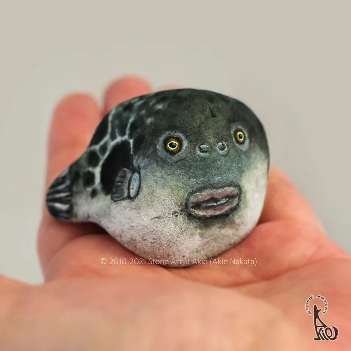 Japanese Artist Turns Blunt Stones Into Adorable Animals (70 New Pics)