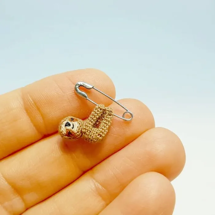 This Artist Started Micro Crocheting As An Experiment, And Now She Creates Tiny Animals And Plants Using Needle And Thread (70 Pics)