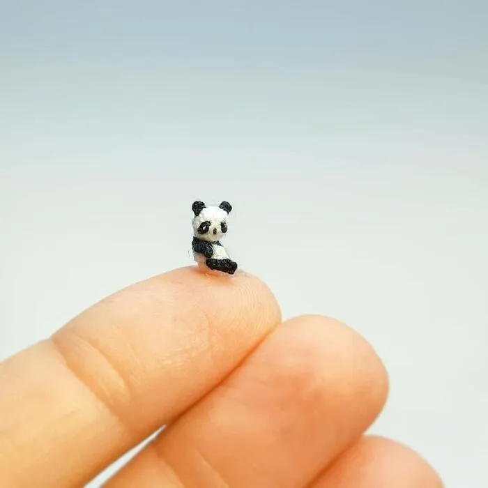 This Artist Started Micro Crocheting As An Experiment, And Now She Creates Tiny Animals And Plants Using Needle And Thread (70 Pics)
