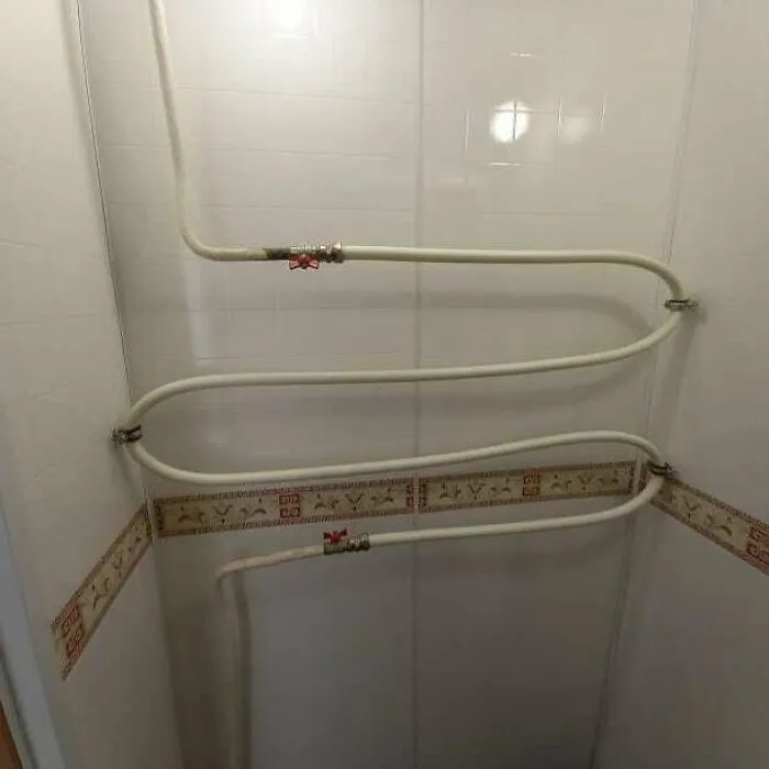 30 Construction Solutions That Don't Solve Problems, Only Create Them, As Shared By This Instagram Account (New Pics)