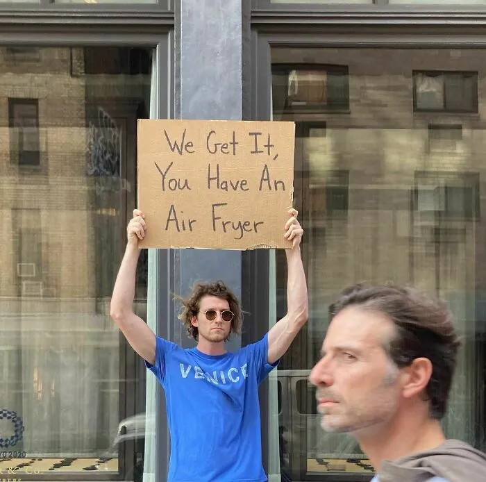 Dude Keeps Protesting Annoying Everyday Things With Funny Signs (30 New Pics)