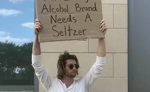 Dude Keeps Protesting Annoying Everyday Things With Funny Signs (30 New Pics)