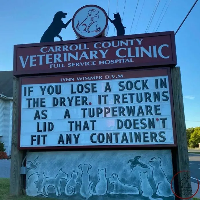 20 Divertidos carteles frente a esta clínica veterinaria que te harán sonreír