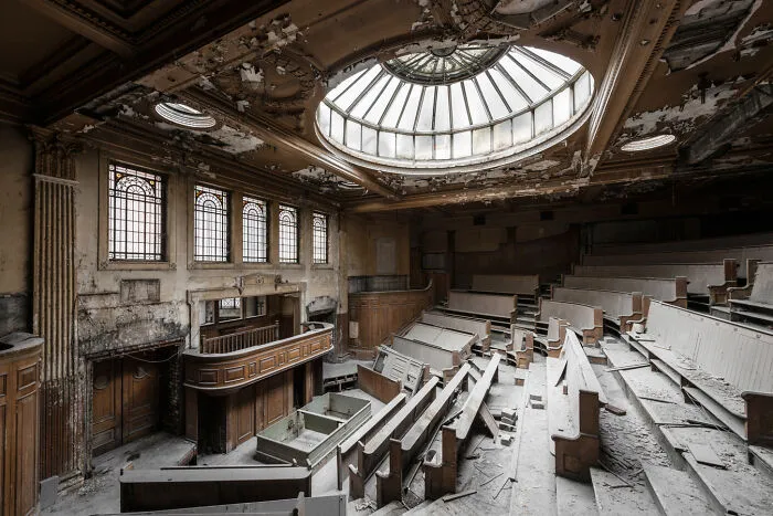 What If We Disappeared: The World Without Us: My Photo Project About Abandoned Locations (30 Pics)