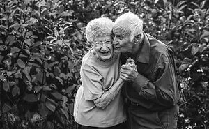 I Took Pictures Of Couples In Love, And Here Are The Best 20 Photos