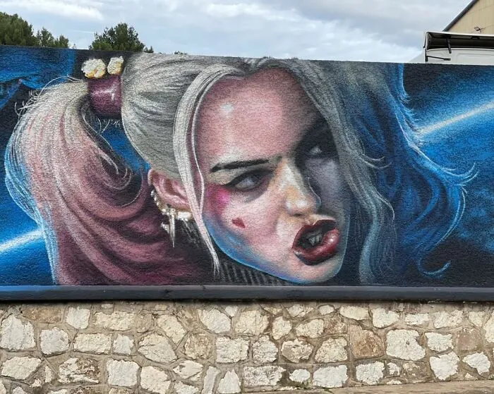 French Artist's 52 3D Graffiti