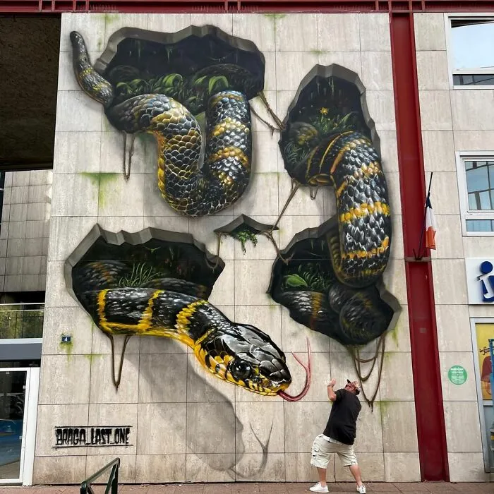French Artist's 52 3D Graffiti