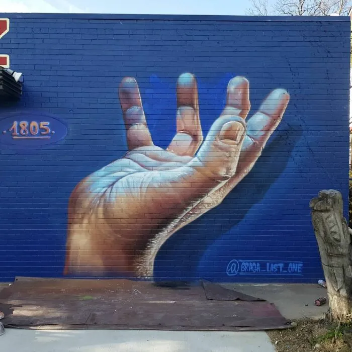 French Artist's 52 3D Graffiti