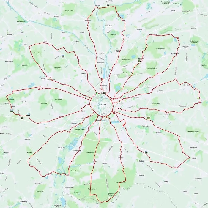Gary Cordery Collects People's Drawings Made On A Map By Walking, Running, Cycling, Or Driving (94 Pics)