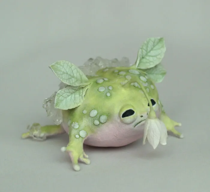 I Create Fantasy-Inspired Sculptures And Grow Crystals On Top Of Them (18 Pics)