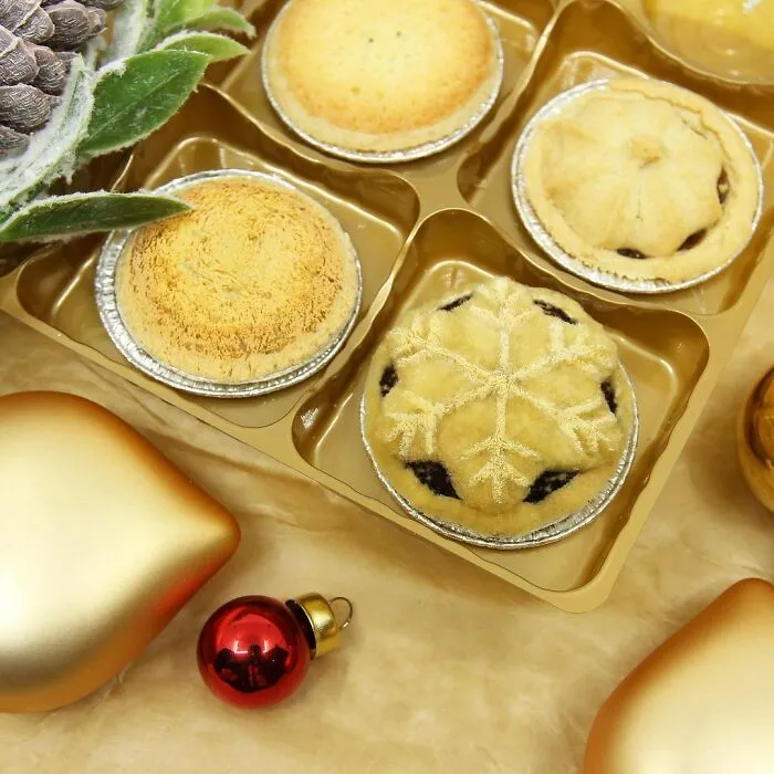 Artist Makes 31 3D Embroideries Of Food, And They Are A Feast For The Eyes