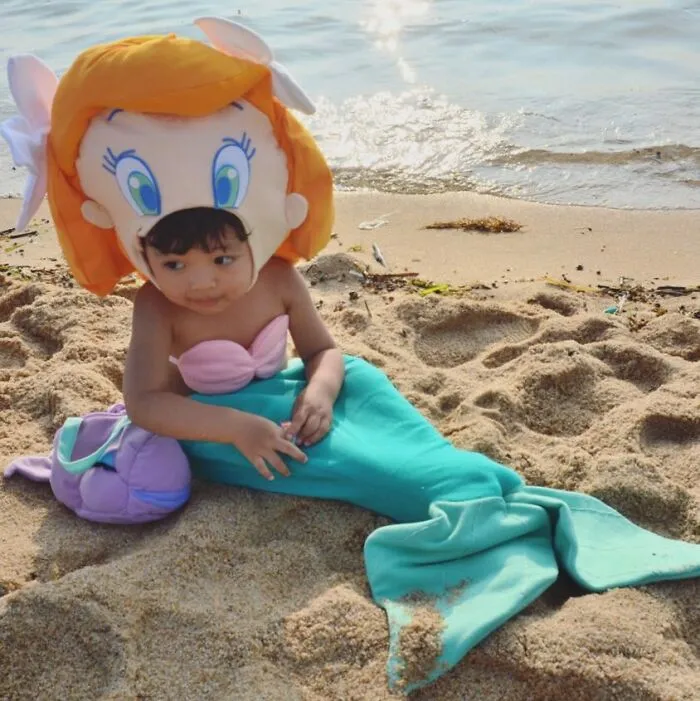 Adorable Kids Dress Up In Handcrafted Costumes Their Mom Made For Them (30 Pics)