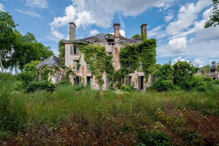 What If We Disappeared: The World Without Us: My Photo Project About Abandoned Locations (30 Pics)