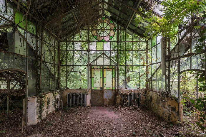 What If We Disappeared: The World Without Us: My Photo Project About Abandoned Locations (30 Pics)