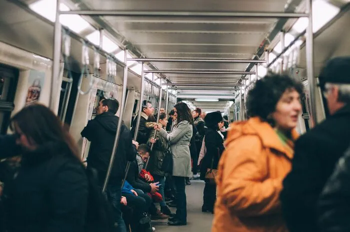 People Are Sharing The One Pre-Covid-19 Thing They Refuse To Go Back To Doing (30 Posts)