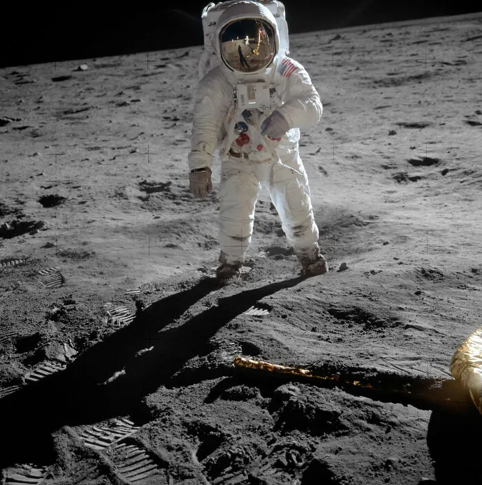 People Share What Historical Events They Wouldn't Believe Had Happened If It Weren't Actually Documented