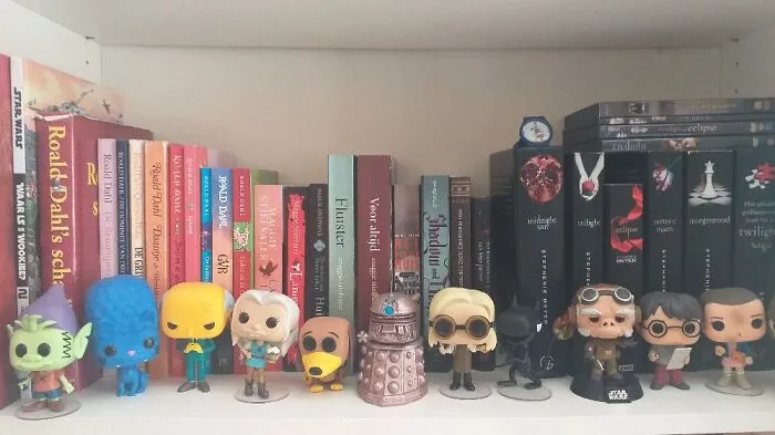 :))