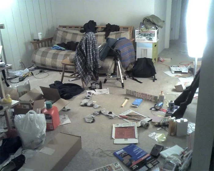 30 Landlords Describe The Weirdest And Most Disturbing Tenant They've Ever Had