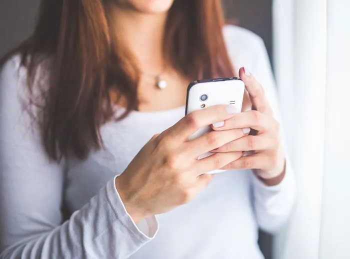 30 People Reveal The Most Spine-Chilling Messages They've Ever Received