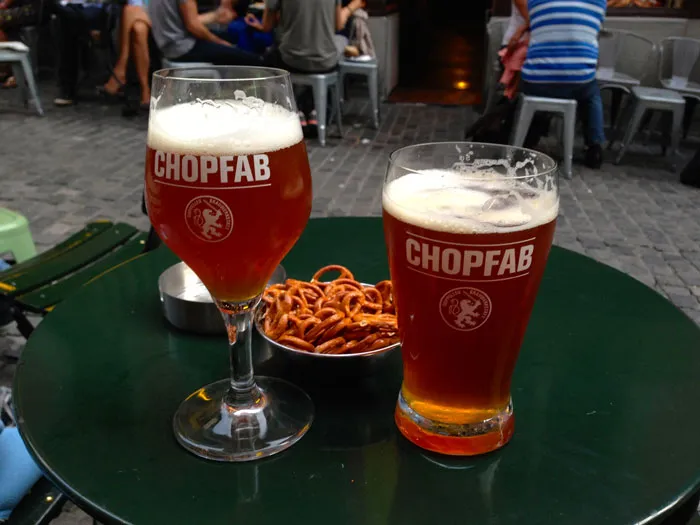 Beer & Pretzels