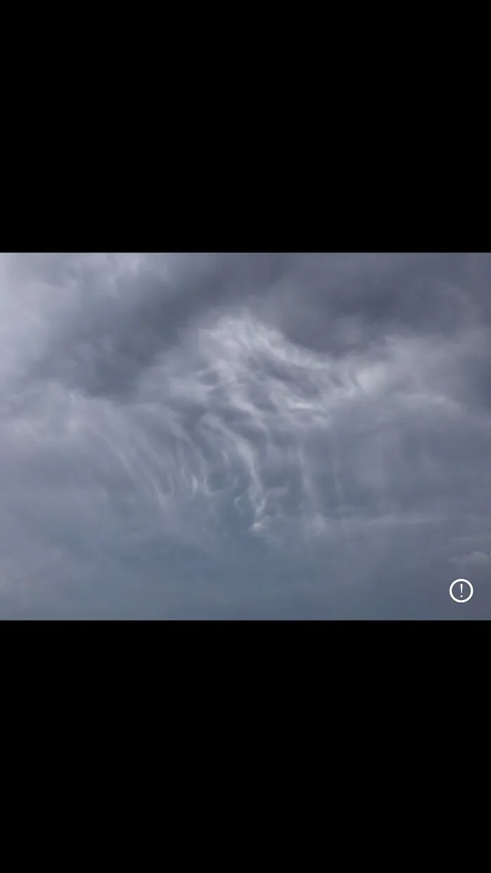Freaky Mammatus