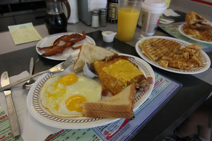 30 Dishes People Should Stop Ordering As Revealed By Fast Food Workers Online