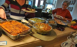 People In This Online Group Share What Things Their Family Members Had The Courage To Do At Their Thanksgiving Gathering (30 Stories)