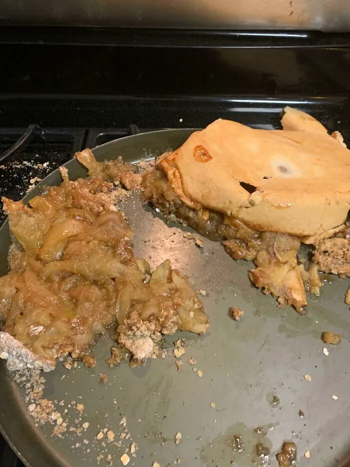 Stayed Up Until 4 Am Baking My First Fully From Scratch Apple Pie For Thanksgiving. Stayed Up Until 4:30 Am Having A Breakdown Over Dropping It