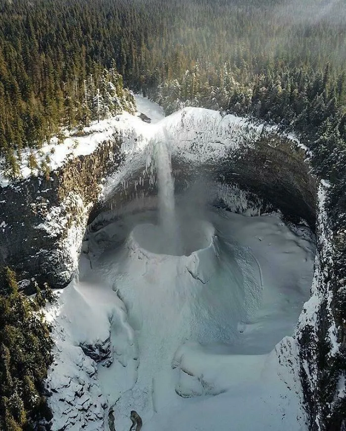Helmcken Falls Canada