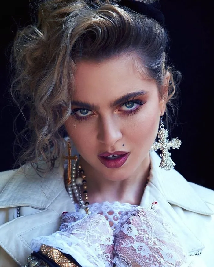 13 Reasons Why Actress Embodies Madonna To Get A Role In Her Biopic (22 Pics)
