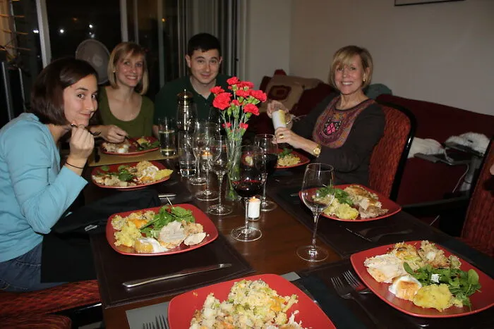 People In This Online Group Share What Things Their Family Members Had The Courage To Do At Their Thanksgiving Gathering (30 Stories)