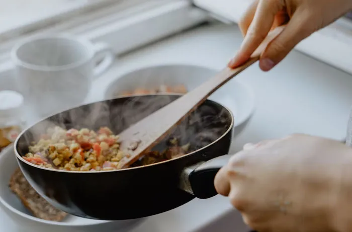 People Who Live Alone Share 30 Underrated Advantages Of Doing So