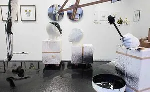 This Art Exhibition With Frozen Ink Changes Over The Time