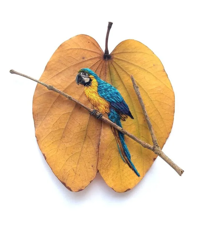 This Artist Inherited Her Mother's Talent For Handicrafts And Created A Type Of Embroidery On Leaves (59 Pics)