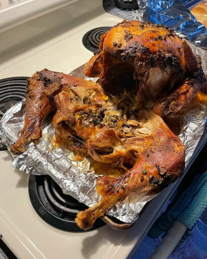 25 Of The Most Devastating Thanksgiving Fails This Year