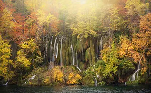 I Explored The Colorful Waterfalls Of Plitvice Lakes In Croatia, And Here Are My 28 Pictures From There