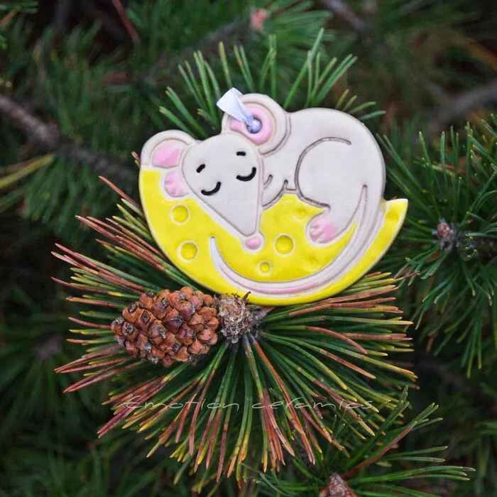 I Make Christmas Tree Decorations That Will Hopefully Make You Feel Festive (19 Pics)