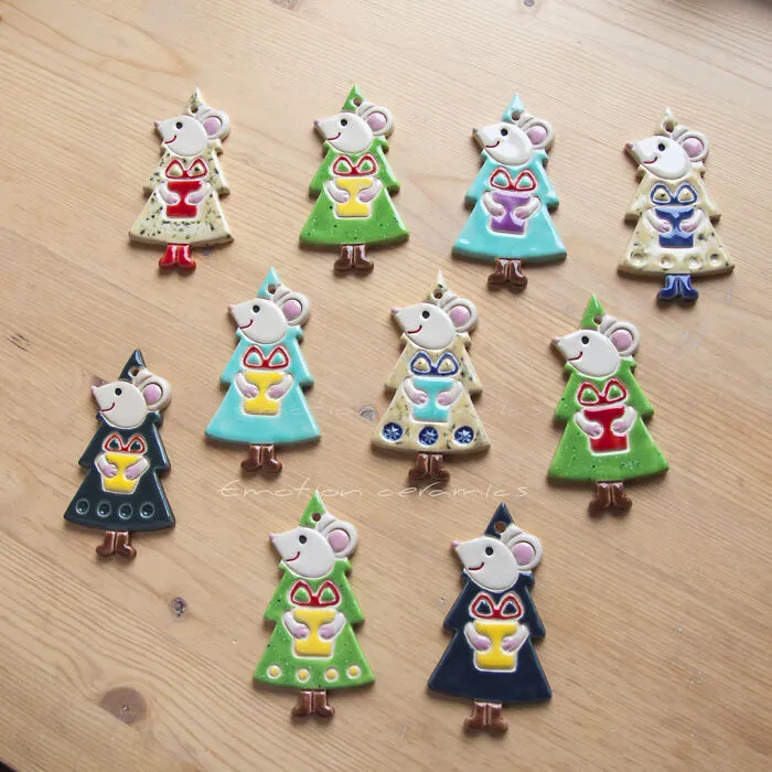 I Make Christmas Tree Decorations That Will Hopefully Make You Feel Festive (19 Pics)
