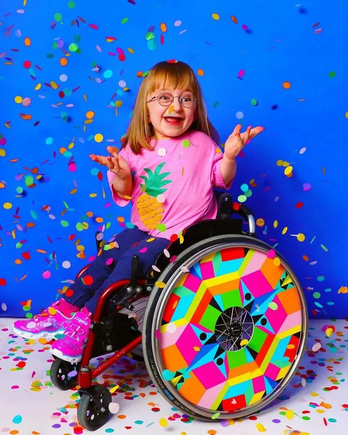 Izzy Wheels: 54 Colorful Wheelchair Accessories Created By Two Sisters