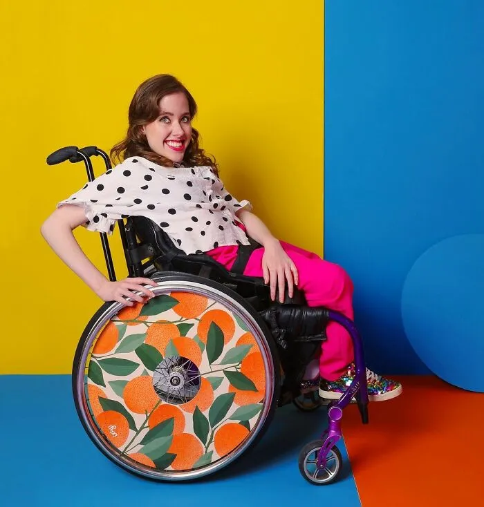 Izzy Wheels: 54 Colorful Wheelchair Accessories Created By Two Sisters