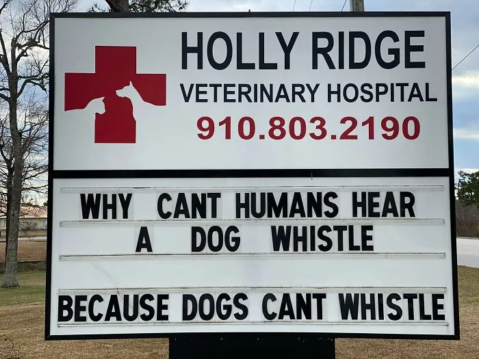 30 Of The Funniest Outdoor Signs From This Vet Hospital To Make You Crack A Smile