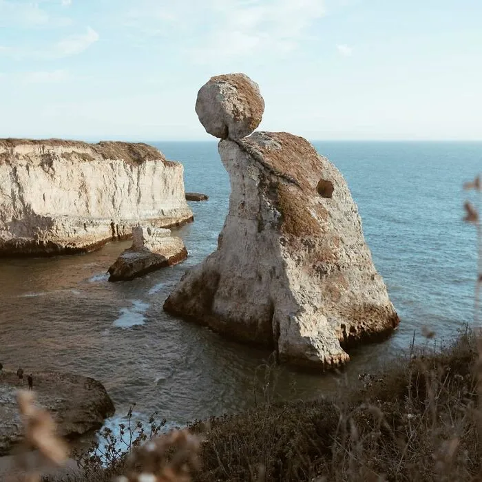 Digital Artist Blurs The Line Between Reality And Fiction In His 52 Surreal Photo Manipulations