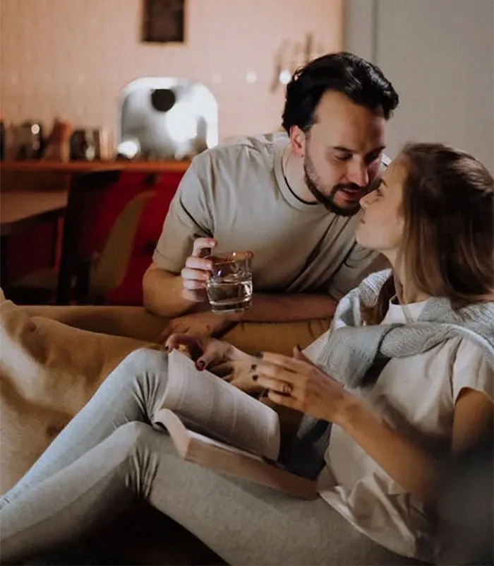 Person Asks What Married People Want All Unmarried People To Know About Married Life, 30 Deliver