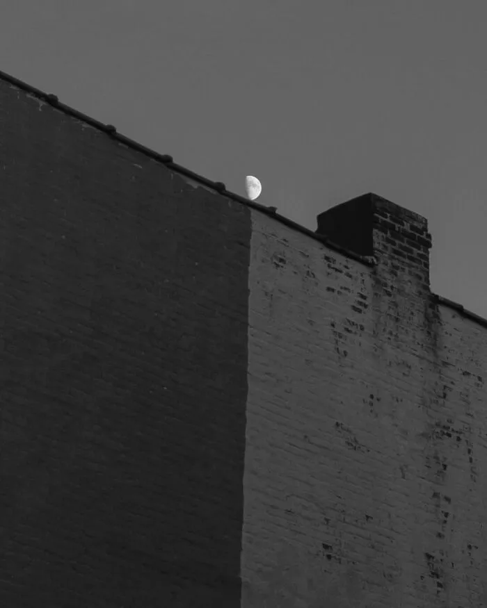 40 Fotos de las curiosas concidencias que se encuentran en las aceras de Nueva York, por Eric Kogan