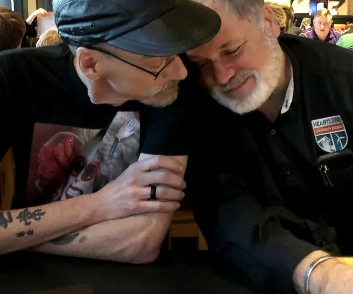 “I Realized I Was Gay”: 29 Men In This Online Group Who Came Out Later In Life Share What Was Their Turning Point
