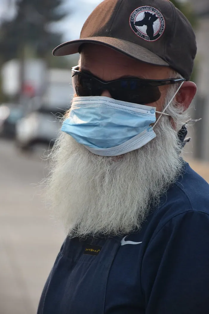 Covid May Be The First Reason People Started Wearing Face Masks, But People In This Online Group Discovered 30 More Advantages Of Them