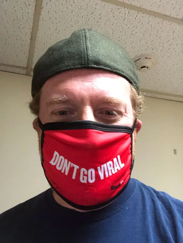 Covid May Be The First Reason People Started Wearing Face Masks, But People In This Online Group Discovered 30 More Advantages Of Them